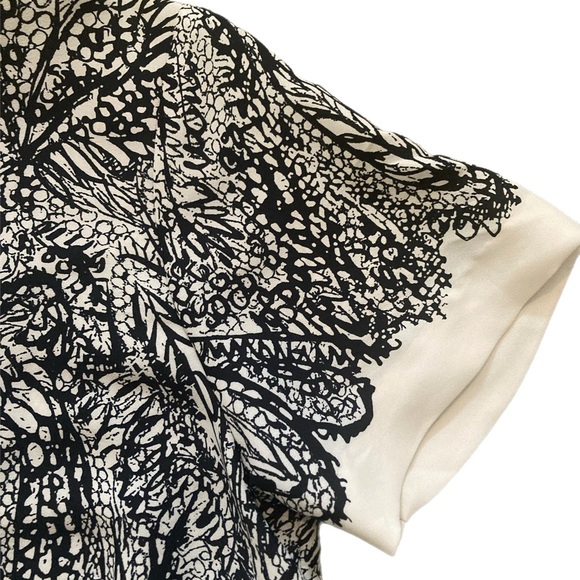 LOFT Blouse - Picture 2 of 5